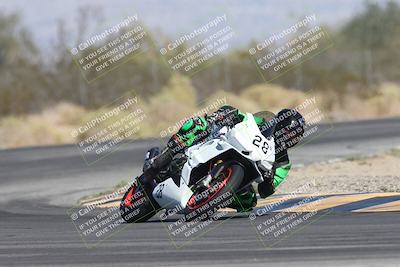 media/Nov-02-2025-CVMA (Sun) [[337aff29ab]]/Race 8-Formula Lightweight Twins Shootout/